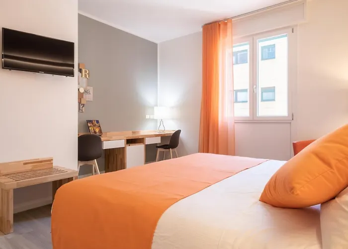 Konukevi Torri & Portici 4*