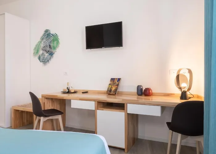 Guest house Torri & Portici 4*