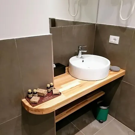 Torri & Portici 볼로냐