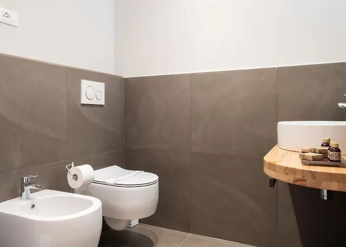 Torri & Portici Bologne