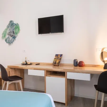 بيت ضيافة Torri & Portici 4*